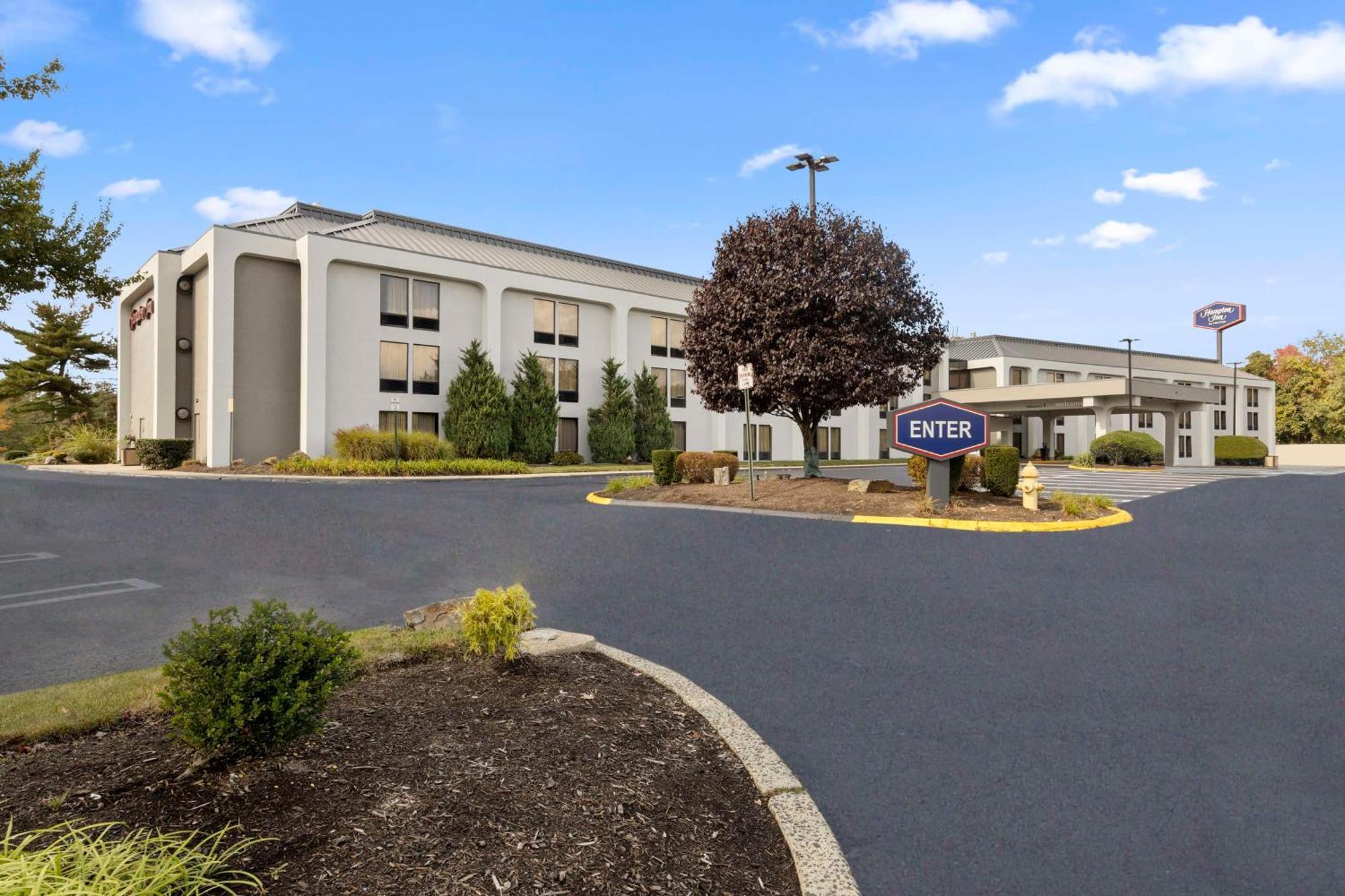 Hampton Inn By Hilton מילפורד מראה חיצוני תמונה