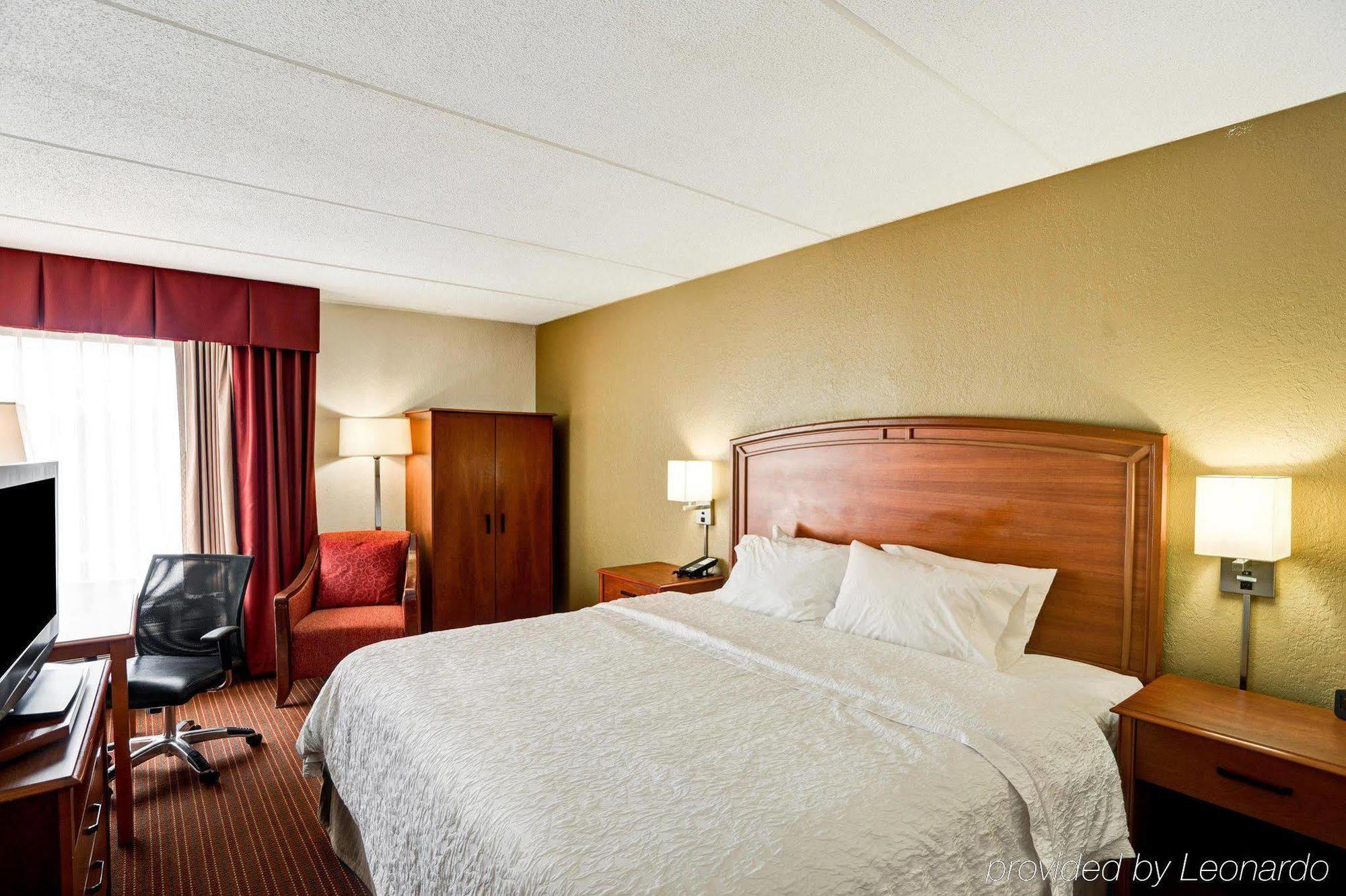 Hampton Inn By Hilton מילפורד מראה חיצוני תמונה